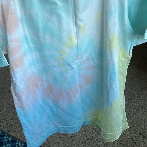 Women’s Playboy x Missguided Tie-Dye Short Sleeve Tee. PERFECT NEW CONDITION!!! - Picture 6 of 8